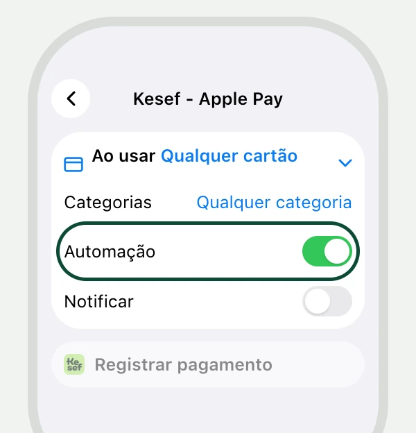 O atalho "Kesef - Apple Pay" aberto no Atalhos do iOS 27: o gatilho de qualquer cartão com o interruptor da automação ativado e marcado.